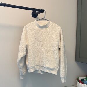 Athleta Asana Sherpa Sweatshirt Size S Color White w/ pockets